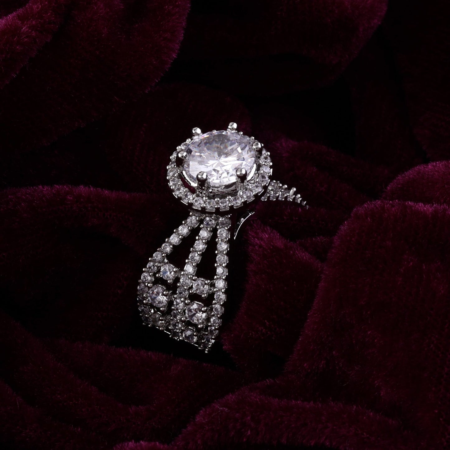 Silver Circular Zirconia Ring