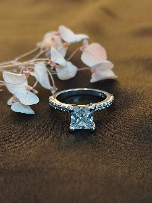 Premium Finger Ring for Women