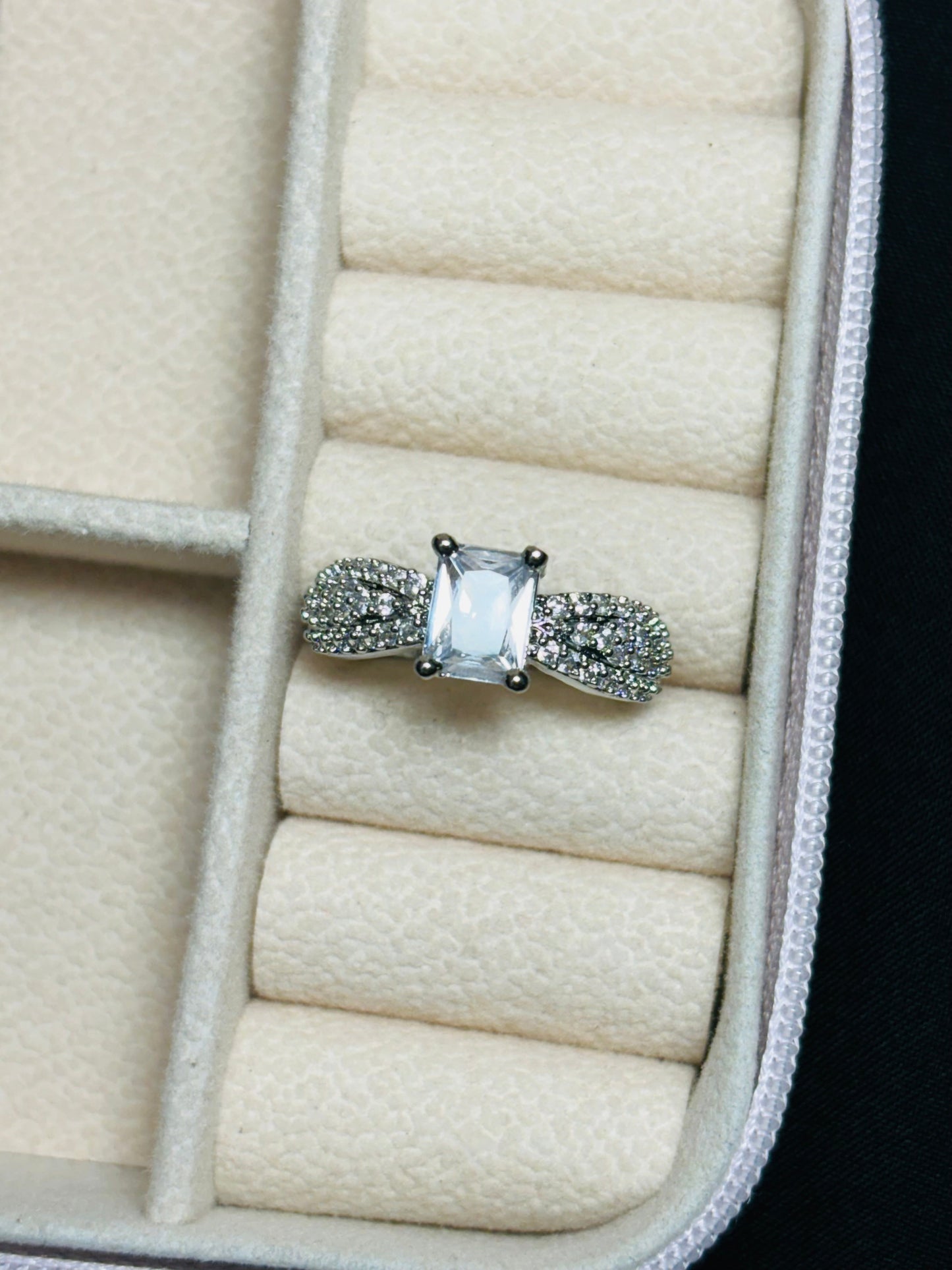 Silver Zircon Elegant Loop Ring