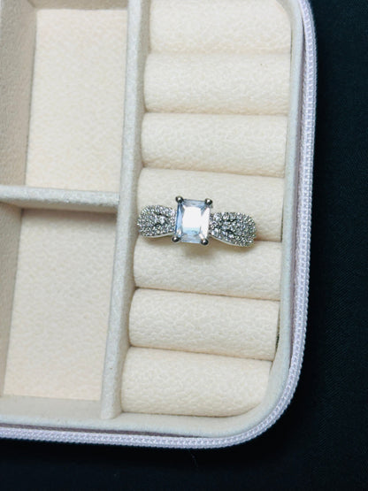 Silver Zircon Elegant Loop Ring