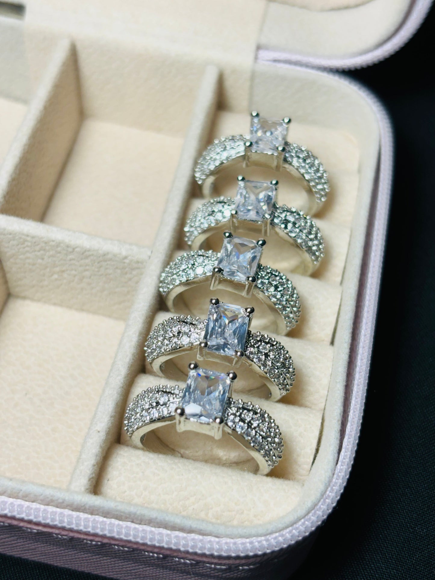 Silver Zircon Elegant Loop Ring