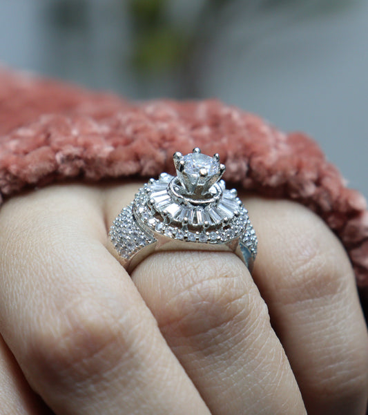 Silver Zircon Bow Beauty Ring