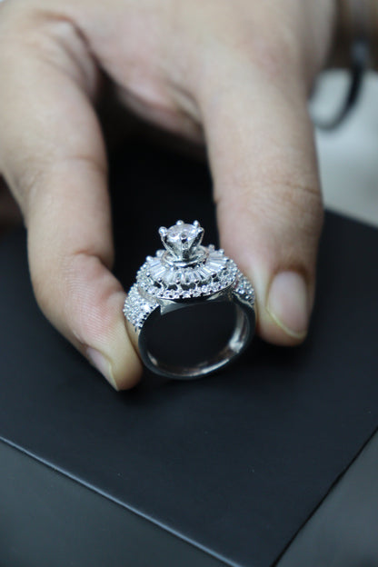 Silver Zircon Bow Beauty Ring