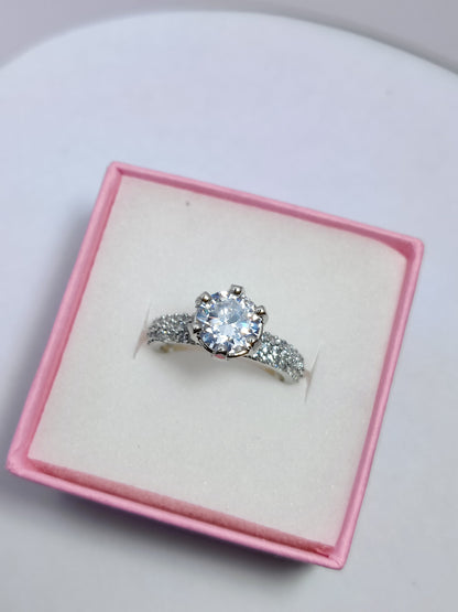 Silver Trilinear Ring