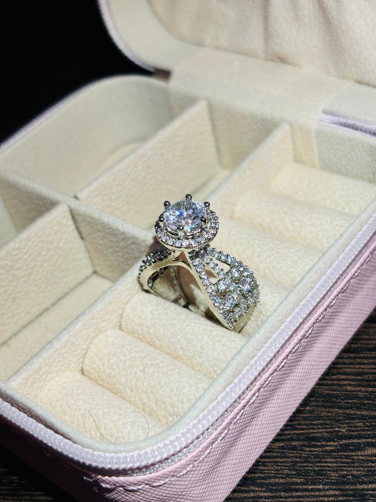 Silver Circular Zirconia Ring