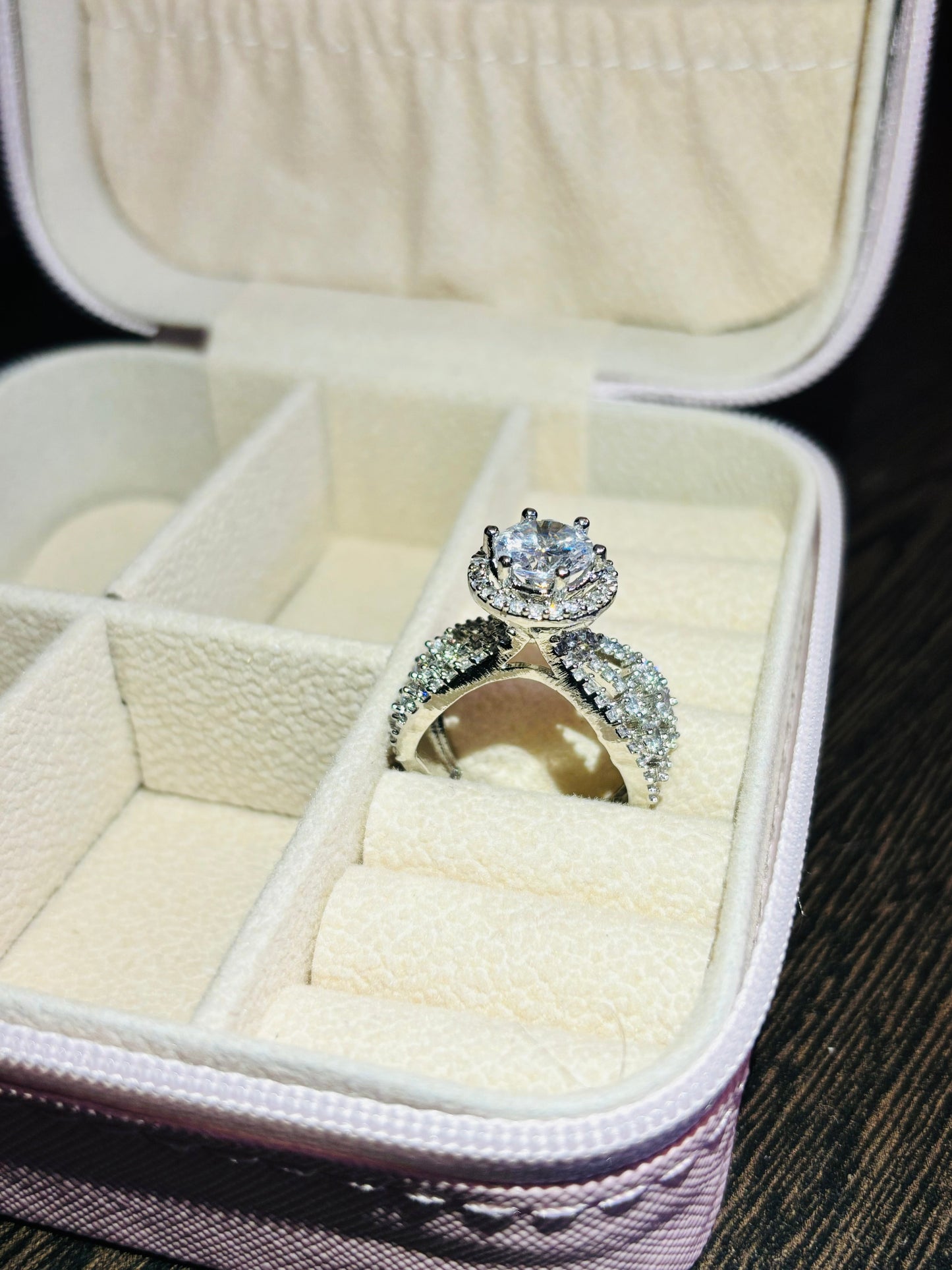 Silver Circular Zirconia Ring