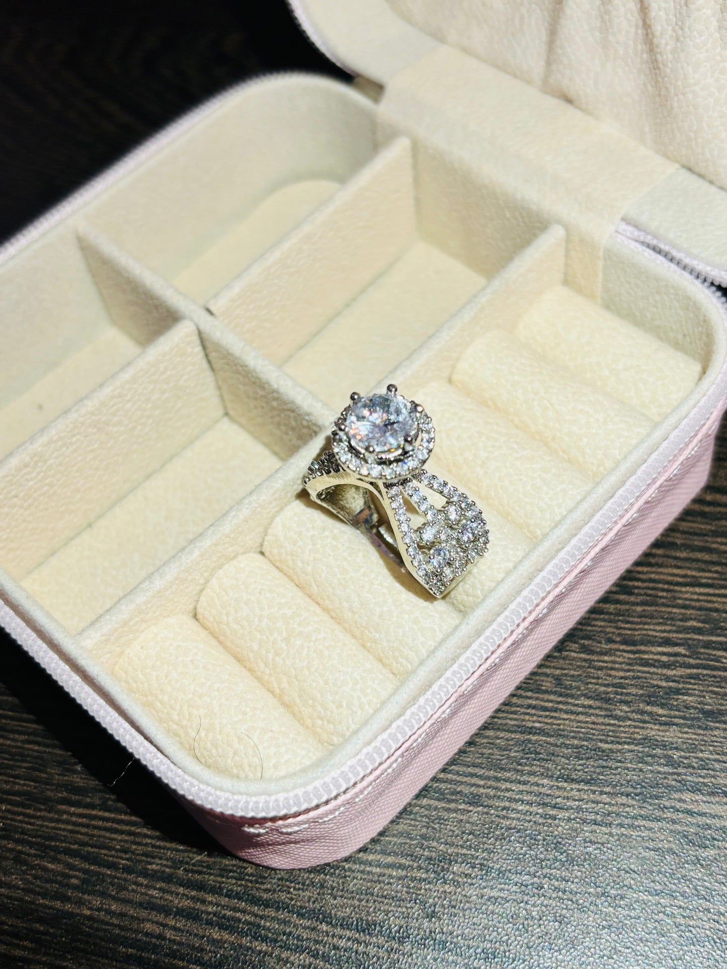 Silver Circular Zirconia Ring